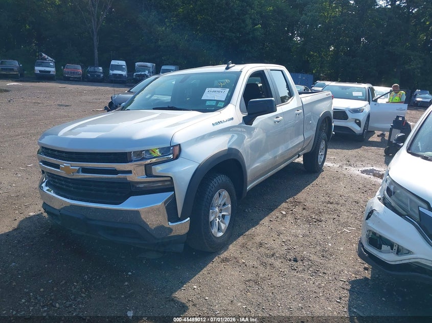 2020 Chevrolet Silverado VIN 1GCRYDED9LZ200474 IAAI salvage auction — RIGHT REAR, Salvage Title, sold $4,500 on 2026-08-02 (photo 2)