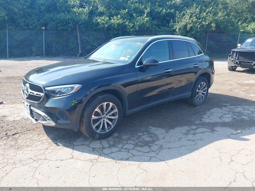 2024 Mercedes-benz Glc VIN W1NKM4HB4RF171573 IAAI salvage auction — UNKNOWN, Salvage (Pennsylvania), sold $20,850 on 2026-07-17 (photo 2)
