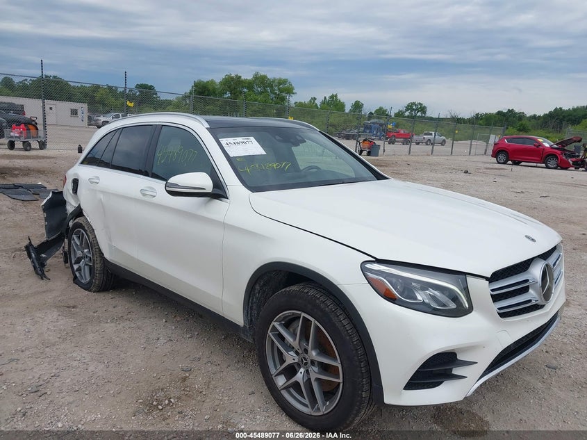 2018 Mercedes-benz Glc VIN WDC0G4KB3JV114297 IAAI salvage auction — RIGHT REAR, Salvage Title, sold $10,600 on 2026-07-21 (photo 1)