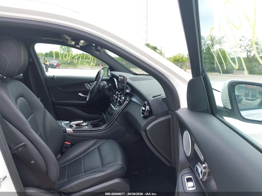 2018 Mercedes-benz Glc VIN WDC0G4KB3JV114297 IAAI salvage auction — RIGHT REAR, Salvage Title, sold $10,600 on 2026-07-21 (photo 5)