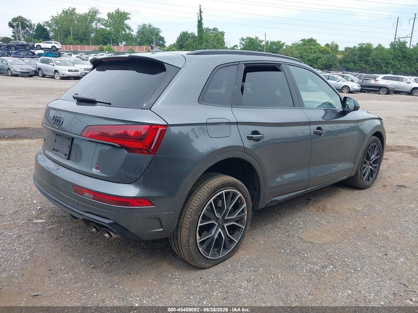 2024 Audi Sq5 VIN WA1B4AFY6R2113673 IAAI salvage auction — RIGHT REAR, Salvage (Pennsylvania), sold $12,150 on 2026-07-24 (photo 4)