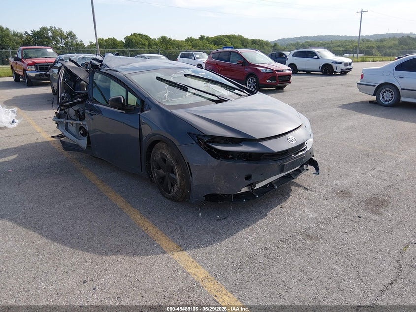 2024 Toyota Prius VIN JTDACAAU9R3036655 IAAI salvage auction — NORMAL WEAR, Clear (Missouri), sold $3,050 on 2026-07-16 (photo 1)
