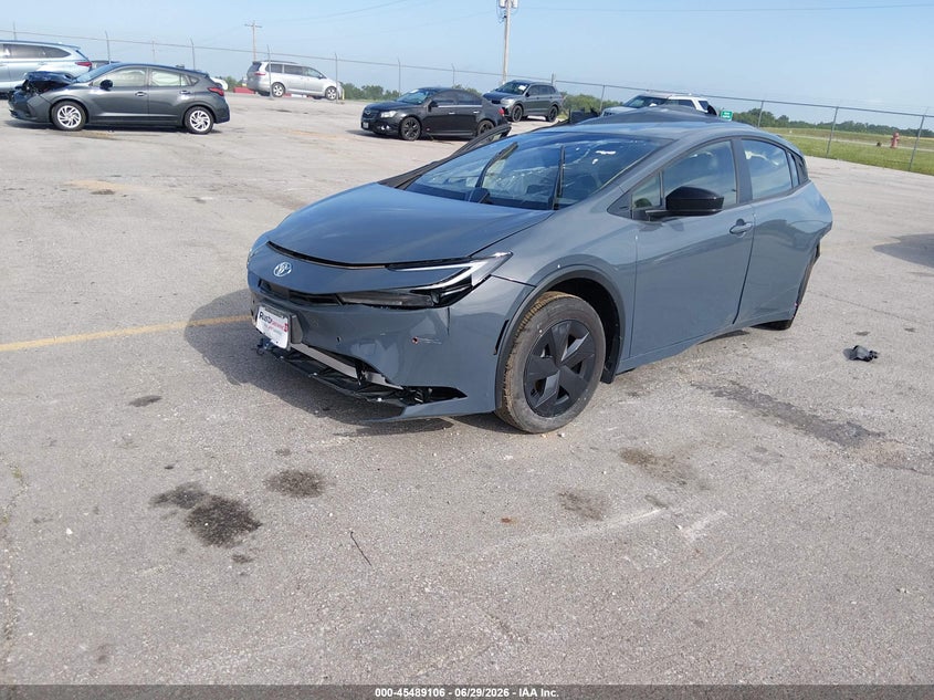 2024 Toyota Prius VIN JTDACAAU9R3036655 IAAI salvage auction — NORMAL WEAR, Clear (Missouri), sold $3,050 on 2026-07-16 (photo 2)