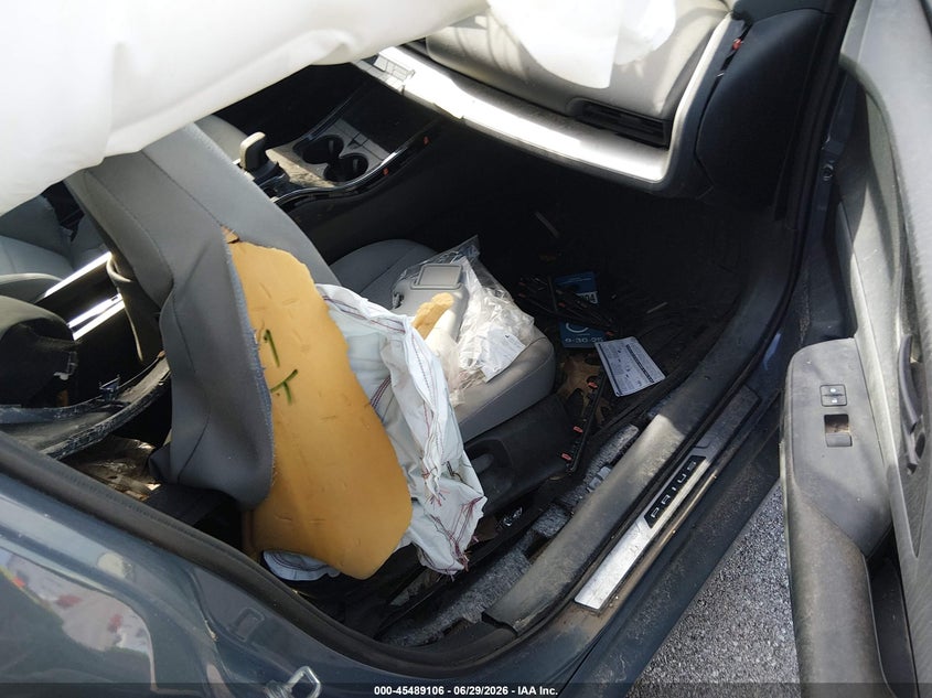 2024 Toyota Prius VIN JTDACAAU9R3036655 IAAI salvage auction — NORMAL WEAR, Clear (Missouri), sold $3,050 on 2026-07-16 (photo 5)