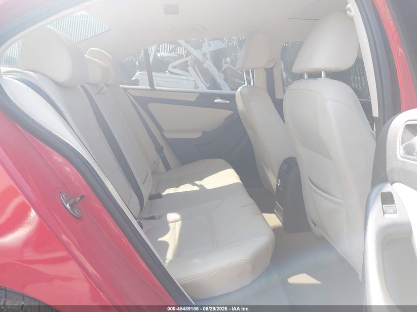 2012 Volkswagen Jetta VIN 3VWDP7AJ9CM348438 IAAI salvage auction — TRANSMISSION, Salvage (Pennsylvania), sold $575 on 2026-07-24 (photo 8)