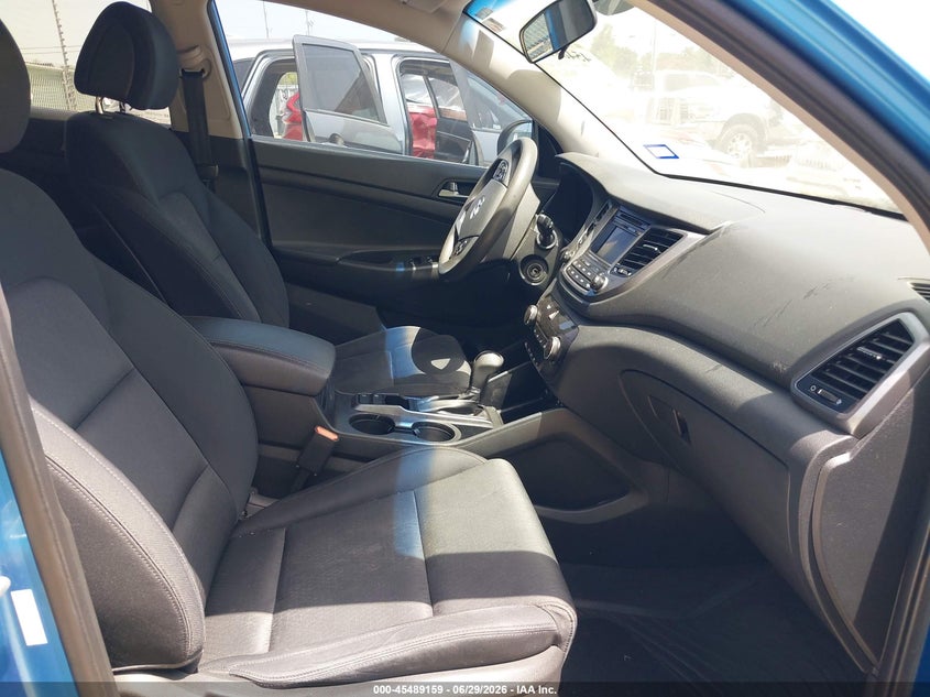 2016 Hyundai Tucson VIN KM8J33A46GU071684 IAAI salvage auction — NORMAL WEAR, Original (Texas), sold $2,400 on 2026-07-06 (photo 5)