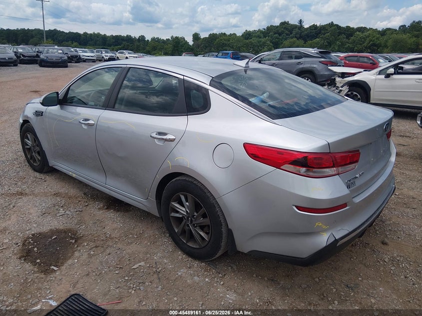 2019 Kia Optima VIN 5XXGT4L34KG336058 IAAI salvage auction — LEFT FRONT, Salvage Title, sold $25 on 2026-07-29 (photo 3)