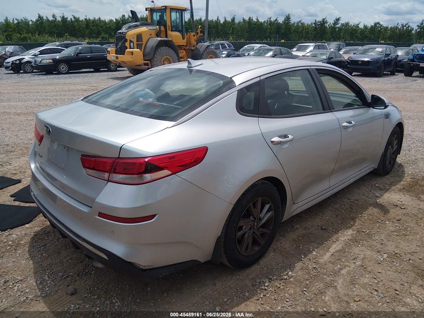 2019 Kia Optima VIN 5XXGT4L34KG336058 IAAI salvage auction — LEFT FRONT, Salvage Title, sold $25 on 2026-07-29 (photo 4)