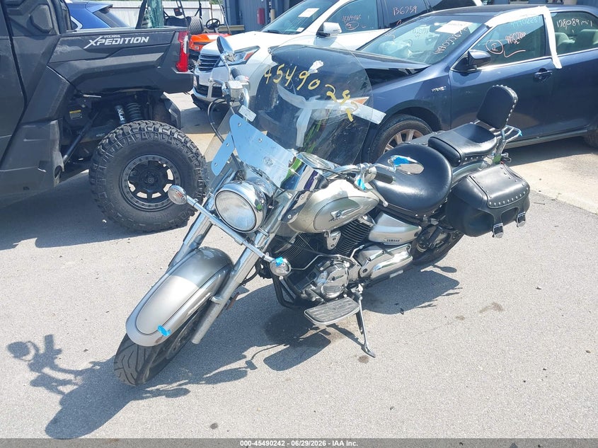 2006 Yamaha Xvs1100 VIN JYAVP11E96A089065 IAAI salvage auction — SIDE, Clear (Indiana), sold $25 on 2026-07-31 (photo 2)