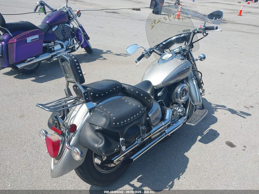 2006 Yamaha Xvs1100 VIN JYAVP11E96A089065 IAAI salvage auction — SIDE, Clear (Indiana), sold $25 on 2026-07-31 (photo 4)