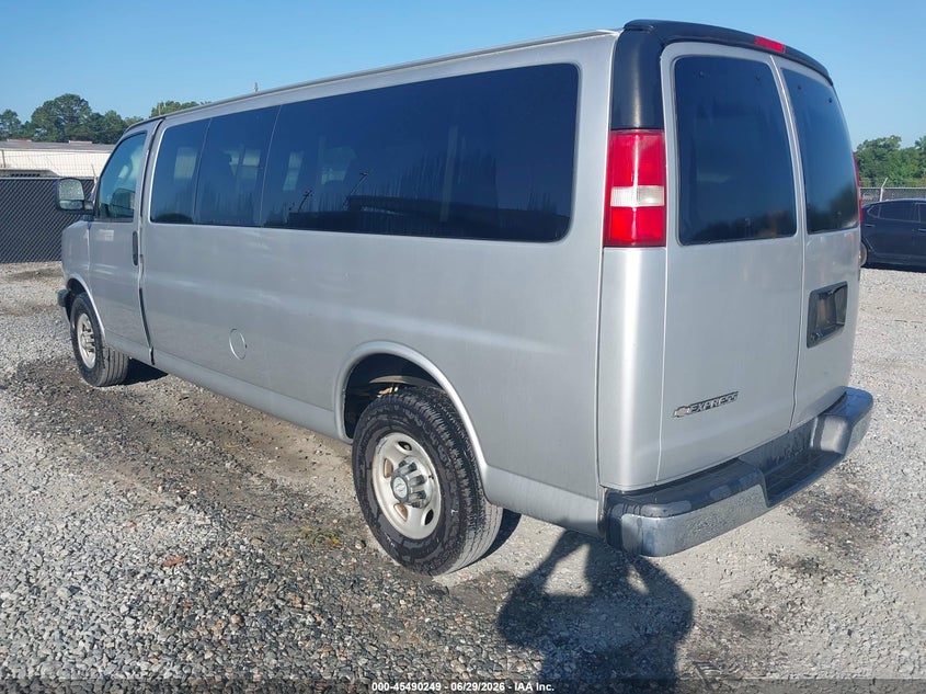 2017 Chevrolet Express 3500 VIN 1GAZGPFG2H1264061 IAAI salvage auction — NORMAL WEAR, Sf97 (Georgia), sold $13,900 on 2026-09-09 (photo 3)