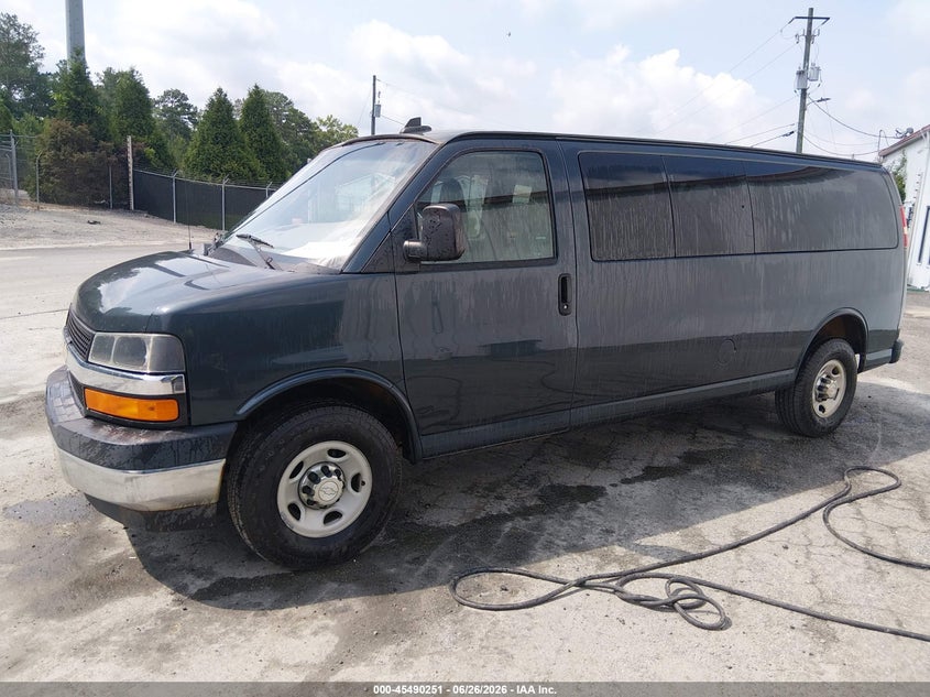 2017 Chevrolet Express 3500 VIN 1GAZGPFG7H1266386 IAAI salvage auction — NORMAL WEAR, Sf97 (Washington), sold $25 on 2026-09-09 (photo 2)