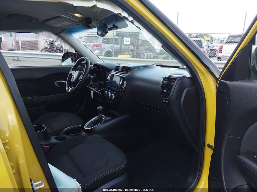 2014 Kia Soul VIN KNDJP3A56E7015077 IAAI salvage auction — LEFT SIDE, Salvage (North Carolina), sold $25 on 2026-07-29 (photo 5)