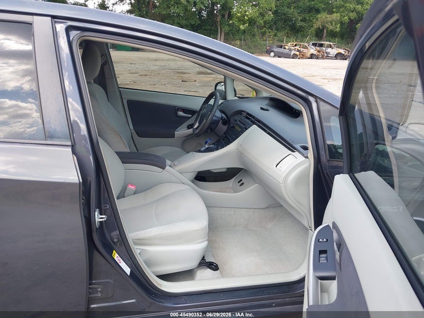 2010 Toyota Prius VIN JTDKN3DU5A1102608 IAAI salvage auction — LEFT SIDE, Salvage (Georgia), sold $900 on 2026-08-01 (photo 5)