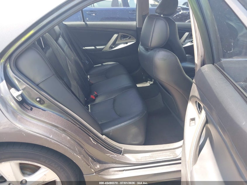 2011 Toyota Camry VIN 4T1BK3EKXBU123777 IAAI salvage auction — LEFT SIDE, Salvage (Missouri), sold $1,150 on 2026-07-30 (photo 8)