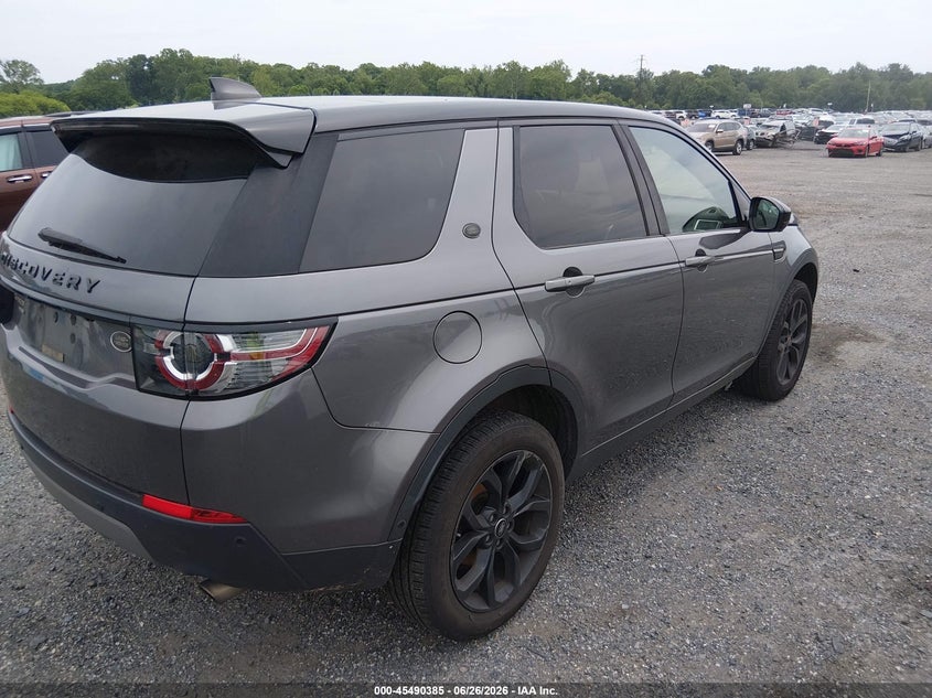 2018 Land rover Discovery sport VIN SALCR2RX9JH747705 IAAI salvage auction — NORMAL WEAR, Clear (Delaware), sold $3,175 on 2026-07-17 (photo 4)
