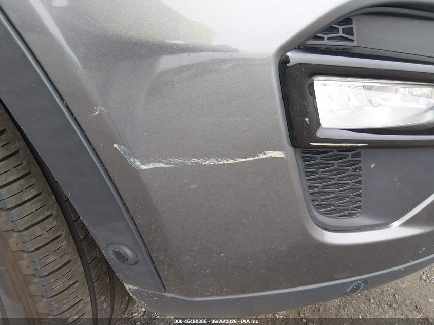 2018 Land rover Discovery sport VIN SALCR2RX9JH747705 IAAI salvage auction — NORMAL WEAR, Clear (Delaware), sold $3,175 on 2026-07-17 (photo 6)