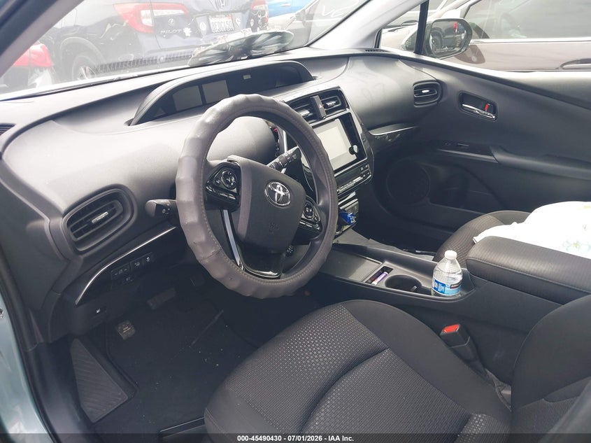 2019 Toyota Prius VIN JTDKARFU2K3102132 IAAI salvage auction — REAR END, Salvage Certificate (California), sold $5,900 on 2026-07-29 (photo 8)