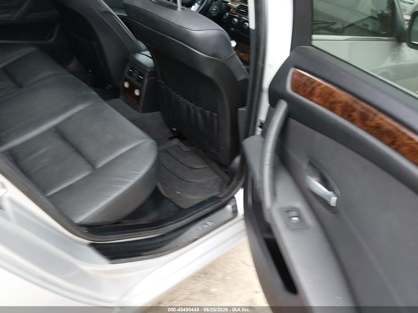 2010 BMW 5 series VIN WBANV1C59AC443555 IAAI salvage auction — FRONT END, Bill Of Sale (Washington), sold $475 on 2026-07-22 (photo 8)