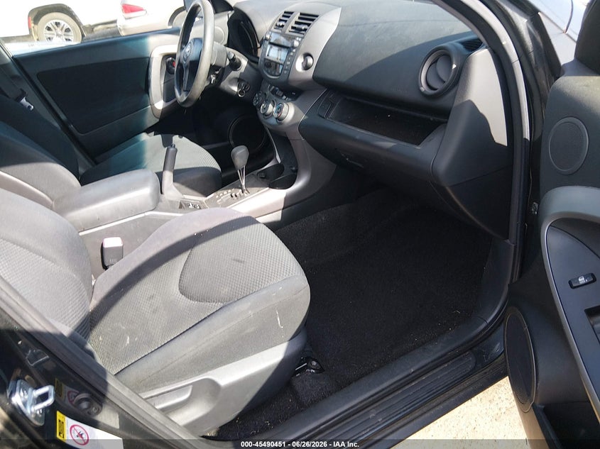 2007 Toyota Rav4 VIN JTMZD32V975048034 IAAI salvage auction — NORMAL WEAR, Clear (Colorado), sold $1,900 on 2026-07-07 (photo 5)