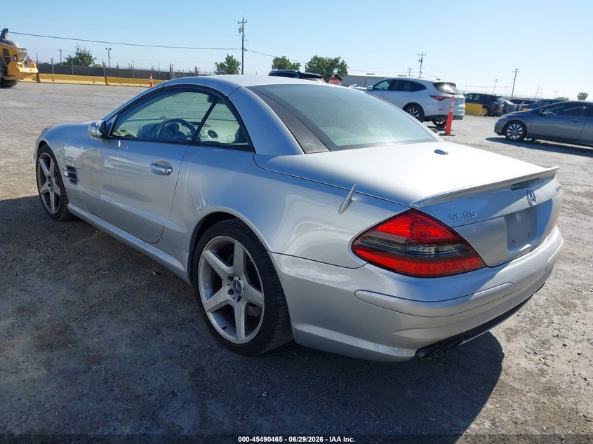 2007 Mercedes-benz Sl-class VIN WDBSK72F57F118936 IAAI salvage auction — LEFT FRONT, Salvage (California), sold $9,500 on 2026-07-10 (photo 3)