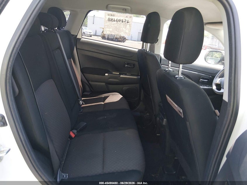 2018 Mitsubishi Outlander VIN JA4AR3AU9JU012701 IAAI salvage auction — LEFT REAR, Salvage (Pennsylvania), sold $3,900 on 2026-07-14 (photo 8)
