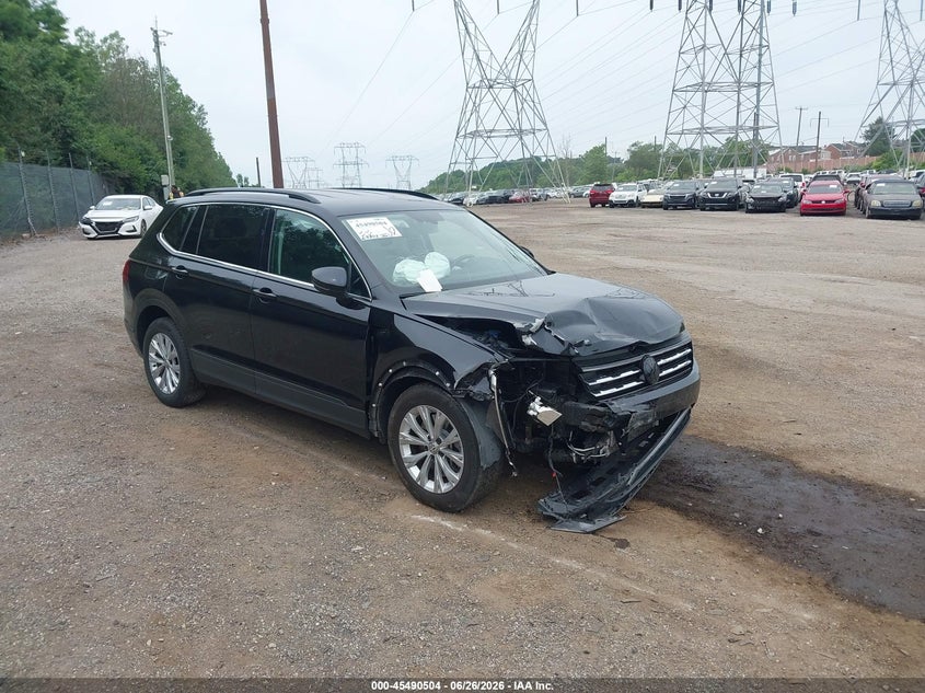 2019 Volkswagen Tiguan VIN 3VV2B7AX4KM092075 IAAI salvage auction — LEFT FRONT, Salvage (Pennsylvania), sold $2,900 on 2026-07-09 (photo 1)
