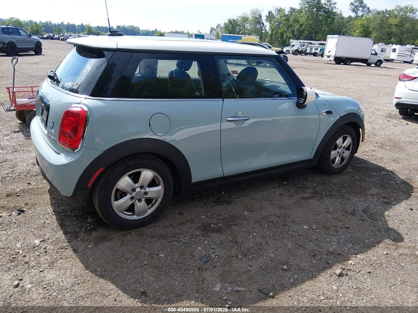 2018 Mini Hard top VIN WMWXP5C52J2G62845 IAAI salvage auction — FRONT END, Salvage (Maine), sold $1,200 on 2026-08-08 (photo 4)