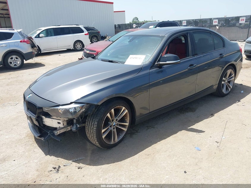 2012 BMW 3er VIN WBA3A5C51CF259576 IAAI salvage auction — FRONT END, Original (Texas), sold $2,200 on 2026-08-11 (photo 2)