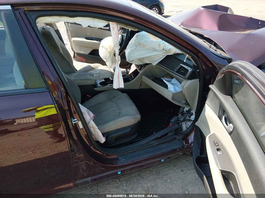 2016 Kia Optima VIN 5XXGT4L3XGG067619 IAAI salvage auction — FRONT END, Salvage - Greater Than 75% (Maryland), sold $25 on 2026-07-28 (photo 5)