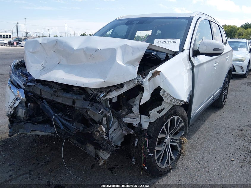 2018 Mitsubishi Outlander VIN JA4AD3A3XJZ043464 IAAI salvage auction — FRONT END, Salvage Title, sold $1,050 on 2026-08-24 (photo 2)