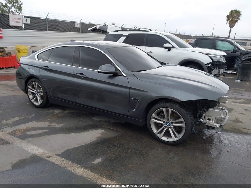 2018 BMW 4er VIN WBA4J1C53JBG78663 IAAI salvage auction — FRONT & REAR, Salvage (California), sold $6,000 on 2026-08-12 (photo 1)