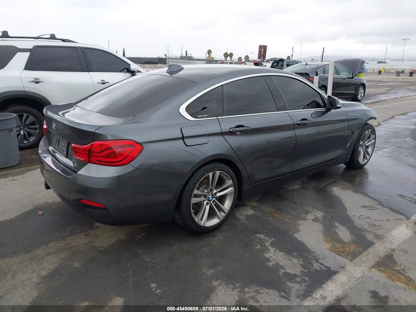 2018 BMW 4er VIN WBA4J1C53JBG78663 IAAI salvage auction — FRONT & REAR, Salvage (California), sold $6,000 on 2026-08-12 (photo 4)