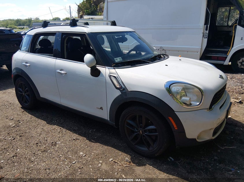 2012 Mini VIN WMWZC5C51CWM11957 IAAI salvage auction — NORMAL WEAR, Clear (Rhode Island), sold $675 on 2026-07-14 (photo 1)