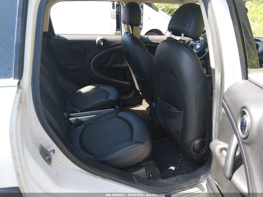 2012 Mini VIN WMWZC5C51CWM11957 IAAI salvage auction — NORMAL WEAR, Clear (Rhode Island), sold $675 on 2026-07-14 (photo 8)