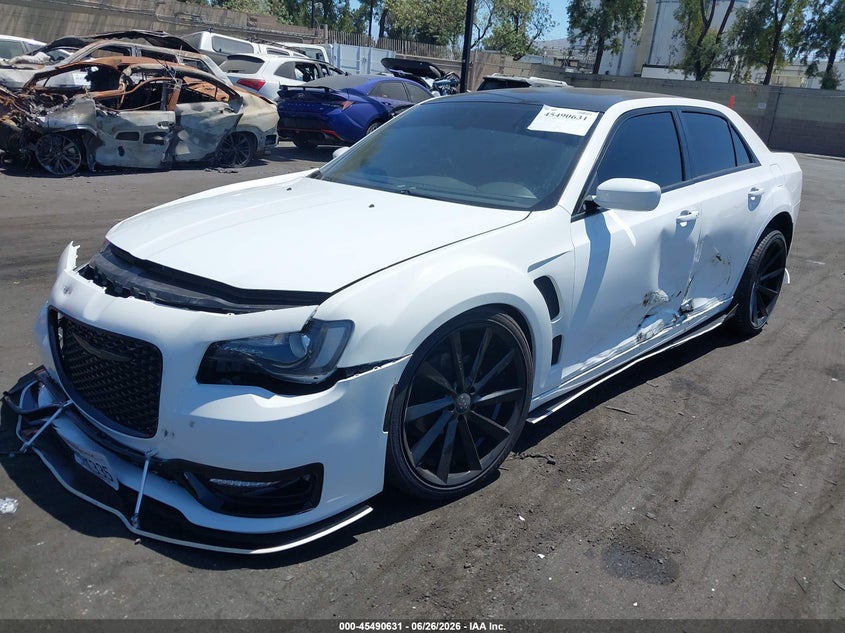 2019 Chrysler 300 VIN 2C3CCABG0KH515071 IAAI salvage auction — SIDE, Salvage Title, sold $1,350 on 2026-07-10 (photo 2)