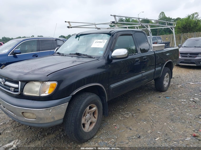 2000 Toyota Tundra VIN 5TBBT441XYS111571 IAAI salvage auction — NORMAL WEAR, Clear (Virginia), sold $1,050 on 2026-07-06 (photo 2)