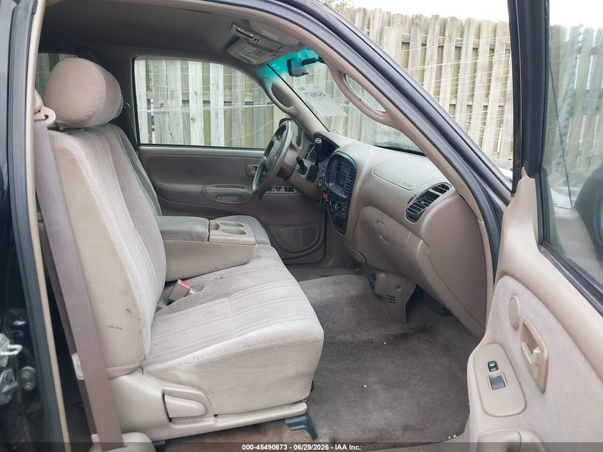 2000 Toyota Tundra VIN 5TBBT441XYS111571 IAAI salvage auction — NORMAL WEAR, Clear (Virginia), sold $1,050 on 2026-07-06 (photo 5)