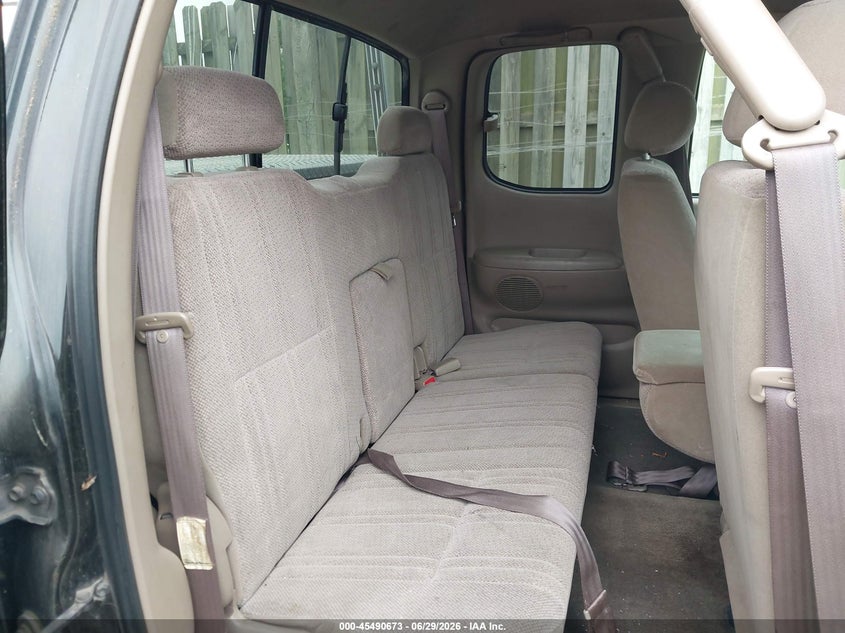 2000 Toyota Tundra VIN 5TBBT441XYS111571 IAAI salvage auction — NORMAL WEAR, Clear (Virginia), sold $1,050 on 2026-07-06 (photo 8)
