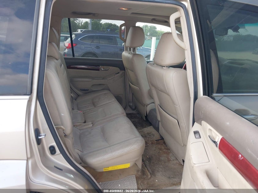 2008 Lexus Gx 470 VIN JTJBT20X380160780 IAAI salvage auction — NORMAL WEAR, Clear (Michigan), sold $3,075 on 2026-07-29 (photo 8)