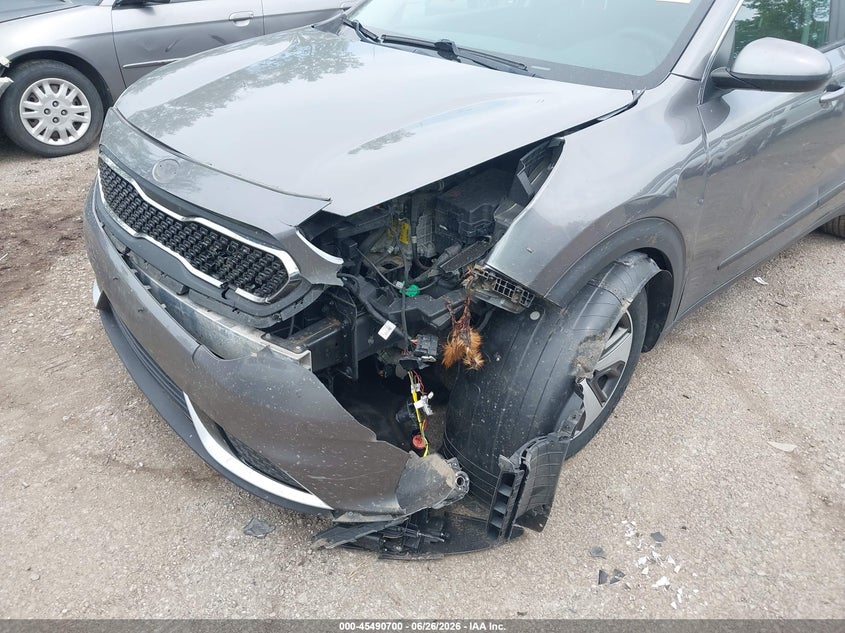 2017 Kia Niro VIN KNDCB3LC7H5047538 IAAI salvage auction — LEFT FRONT, Salvage (Ohio), sold $2,400 on 2026-07-28 (photo 6)