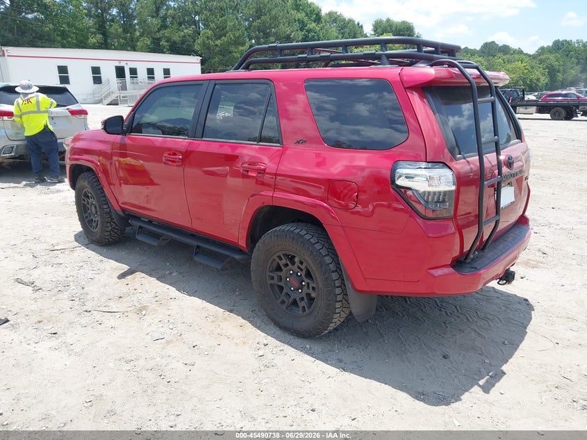 2022 Toyota 4runner VIN JTENU5JR6N6024792 IAAI salvage auction — FRONT END, Wait Title, sold $18,050 on 2026-08-21 (photo 3)