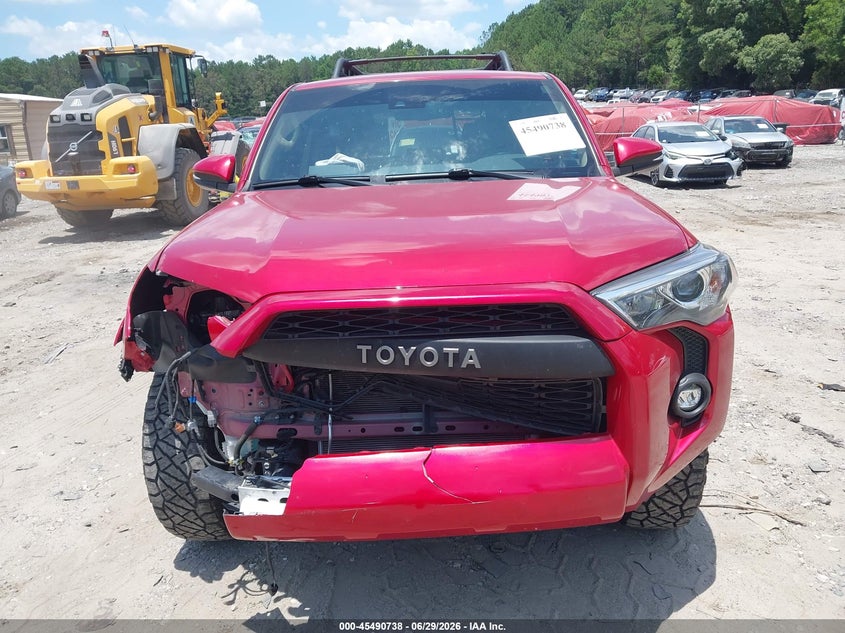 2022 Toyota 4runner VIN JTENU5JR6N6024792 IAAI salvage auction — FRONT END, Wait Title, sold $18,050 on 2026-08-21 (photo 6)
