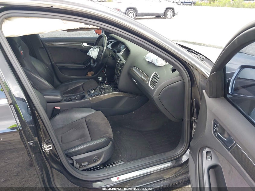 2012 Audi S4 VIN WAUDGAFL2CA029810 IAAI salvage auction — FRONT END, Salvage Title, sold $25 on 2026-07-28 (photo 5)