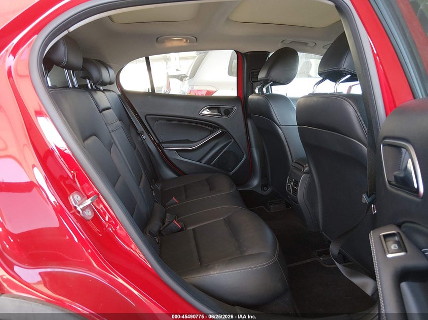2019 Mercedes-benz Gla-klasse VIN WDCTG4EBXKU003018 IAAI salvage auction — FRONT END, Salvage (California), sold $2,250 on 2026-08-05 (photo 8)