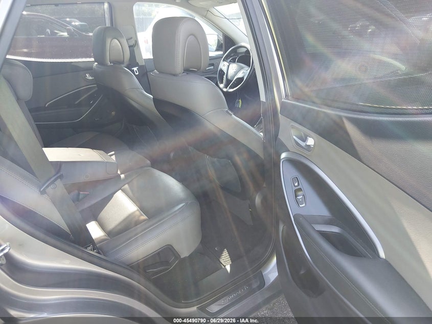 2017 Hyundai Santa fe VIN 5XYZW4LAXHG488459 IAAI salvage auction — FRONT & REAR, Salvage Title, sold $3,450 on 2026-08-02 (photo 8)