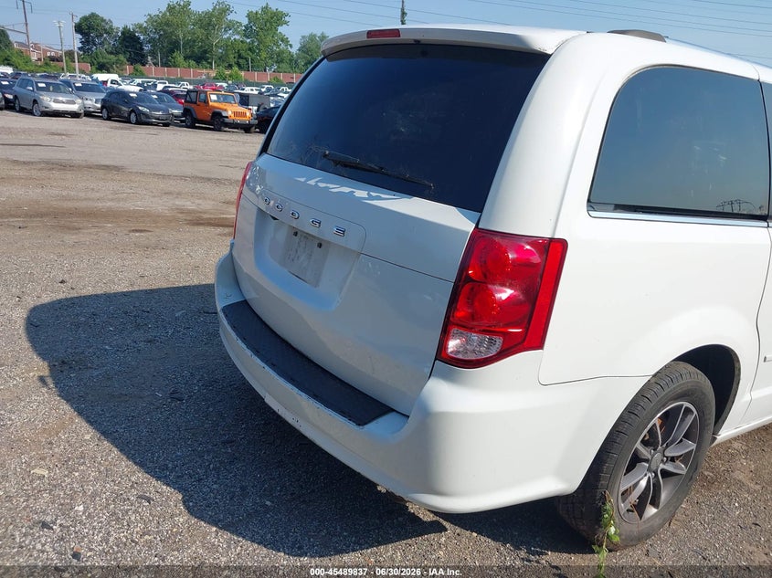 2016 Dodge Caravan VIN 2C4RDGCG2GR350985 IAAI salvage auction — NORMAL WEAR, Clear (Pennsylvania), sold $1,300 on 2026-07-26 (photo 6)