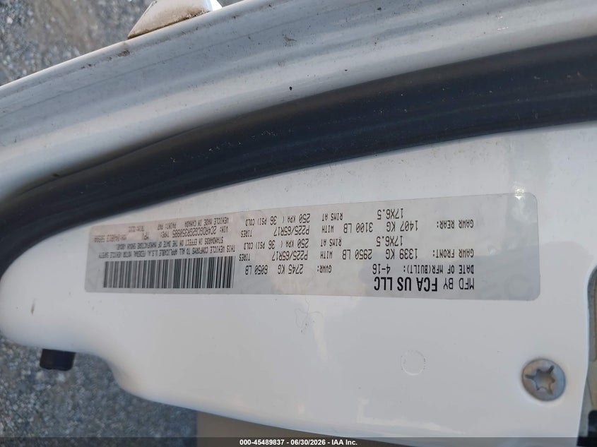 2016 Dodge Caravan VIN 2C4RDGCG2GR350985 IAAI salvage auction — NORMAL WEAR, Clear (Pennsylvania), sold $1,300 on 2026-07-26 (photo 9)