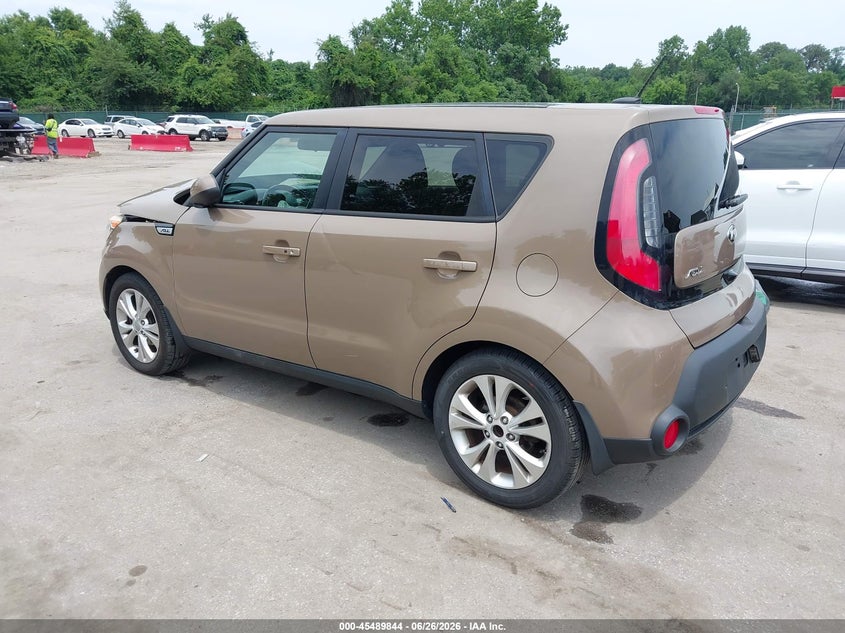 2015 Kia Soul VIN KNDJP3A56F7129100 IAAI salvage auction — FRONT & REAR, Salvage - Greater Than 75% (Maryland), sold $750 on 2026-07-30 (photo 3)