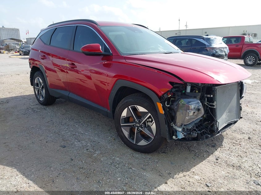 2026 Hyundai Tucson VIN 5NMJB3DE3TH611375 IAAI salvage auction — FRONT & REAR, Salvage Title, sold $8,700 on 2026-10-09 (photo 1)